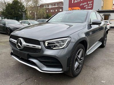 Gebraucht Mercedes GLC300e AMG 194 PS (142 kW) 2022 Grau Limousine