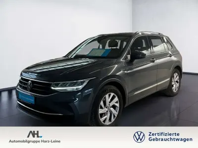Gebraucht VW Tiguan Life 150 PS (110 kW) 2023 Grau SUV