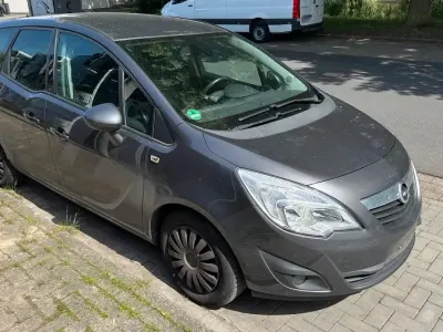 Gebraucht Opel Meriva 120 PS (88 kW) 2011 Grau Van / Kleinbus