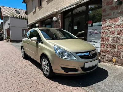 Gebraucht Opel Corsa Edition 90 PS (66 kW) 2007 Beige Kleinwagen