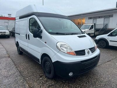 Weiß Gebraucht 2007 Renault Trafic Van / Kleinbus | 5.000 € (Fairer Preis)