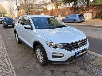 Second-hand VW T-Roc 116 CP (85 kW) 2018 Alb SUV