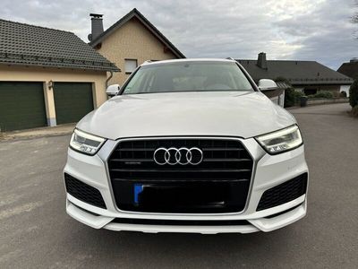 gebraucht Audi Q3 2.0 TDI quattro S-Line Dynamische Blinker