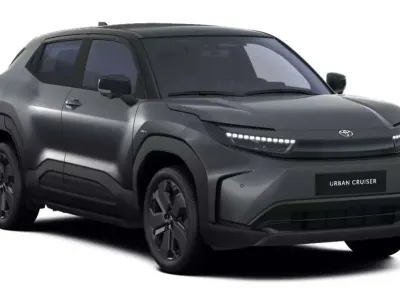 Neu Toyota Urban Cruiser Lounge 127 kW (174 PS) 2026 Graphite grey SUV
