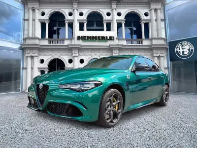 Neu Alfa Romeo Giulia Quadrifoglio 519 PS (381 kW) 2026 Grün Limousine