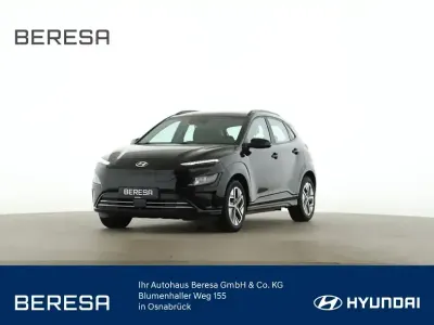 Gebraucht Hyundai Kona Select 100 kW (136 PS) 2023 Schwarz SUV