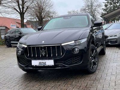 gebraucht Maserati GranSport Levante S4x4*S-CL*Pano*Sportabgas*VOL