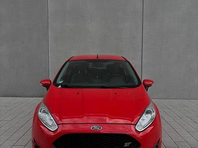 Second-hand Ford Fiesta ST-Line 125 CP (91 kW) 2013 Roșu Hatchback
