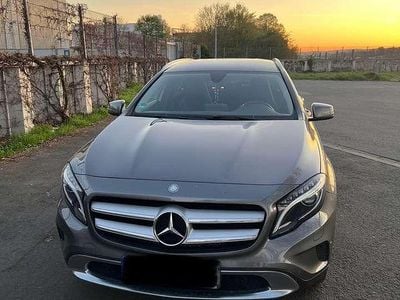 Mercedes GLA200