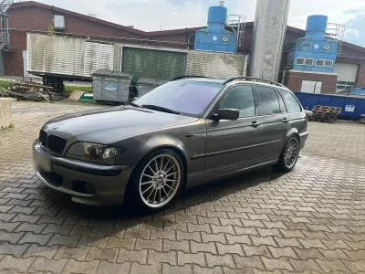 Gebraucht BMW 320 M Sport 150 PS (110 kW) 2004 Grau Kombi