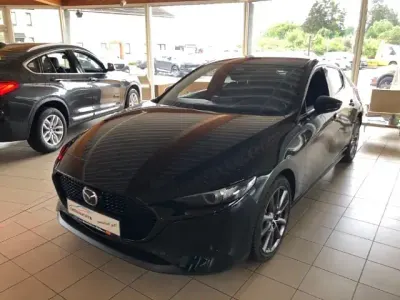 Gebraucht Mazda 3 Center-Line 140 PS (102 kW) 2025 Schwarz Limousine