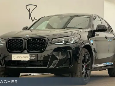 Gebraucht BMW X4 M Sport 245 PS (180 kW) 2025 Schwarz SUV