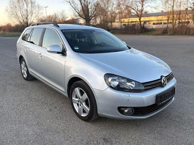 Gebraucht VW Golf VI 140 PS (102 kW) 2012 Silber Kleinwagen