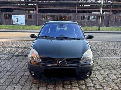 Gebraucht Renault Clio II Campus 98 PS (72 kW) 2004 Schwarz Kleinwagen