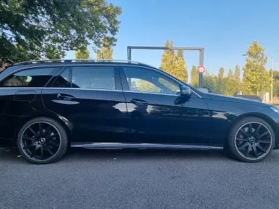 Gebraucht Mercedes E350 AMG 252 PS (185 kW) 2013 Schwarz Kombi
