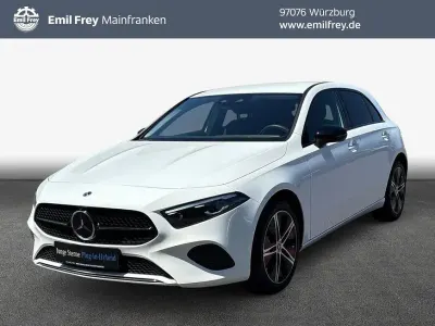 Gebraucht Mercedes A250 Advanced Plus 218 PS (160 kW) 2023 Weiß Limousine