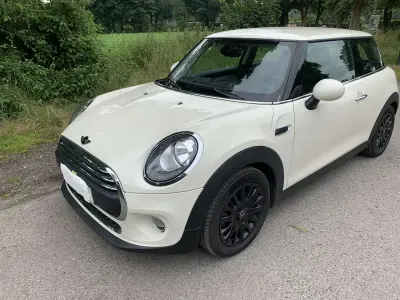 Gebraucht Mini ONE 102 PS (75 kW) 2016 Weiß Kleinwagen