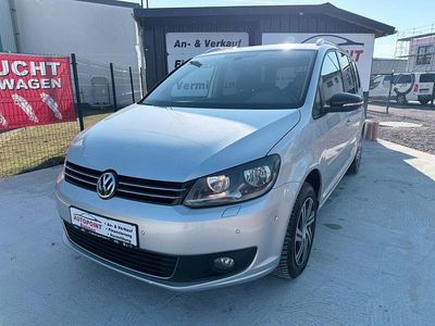 Second-hand VW Touran 150 CP (110 kW) 2011 Argintiu Monovolum