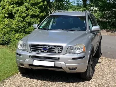 Gebraucht Volvo XC90 Momentum 200 PS (147 kW) 2012 Silber SUV
