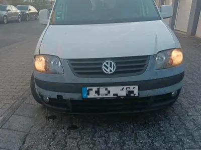 Gebraucht VW Caddy 166 PS (122 kW) 2010 Weiß Van / Kleinbus