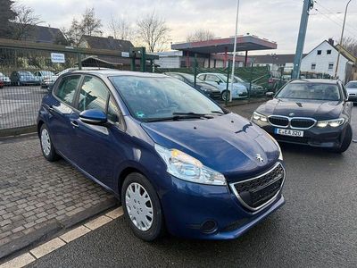 Gebraucht Peugeot 208 Active 68 PS (50 kW) 2014 Blau Kleinwagen