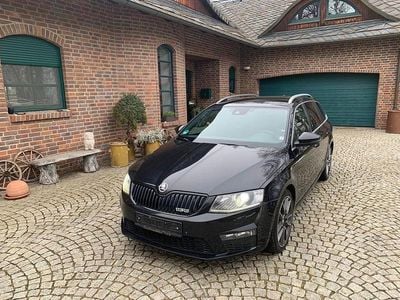 Schwarz Gebraucht 2015 Skoda Octavia RS Kombi | 7.500 € (Guter Preis)