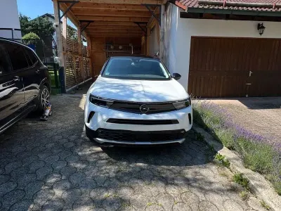 Gebraucht Opel Mokka-e Elegance 100 kW (136 PS) 2022 Weiß SUV