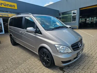 Gebraucht Mercedes Viano Edition 224 PS (164 kW) 2011 Silber Van / Kleinbus