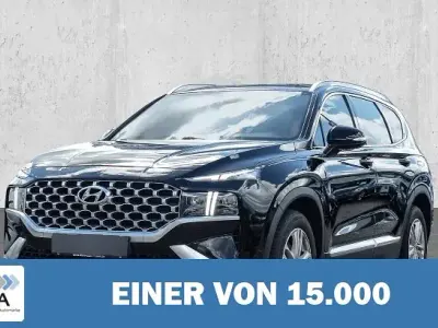 Gebraucht Hyundai Santa Fe Trend 179 PS (131 kW) 2022 Schwarz metallic SUV