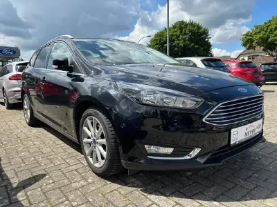 Gebraucht Ford Focus Titanium 150 PS (110 kW) 2016 Iridiumschwarz metallic Kombi