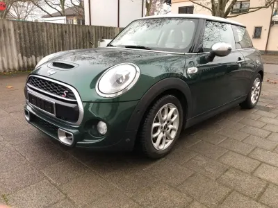 Gebraucht Mini Cooper S 192 PS (141 kW) 2017 Grün Kleinwagen