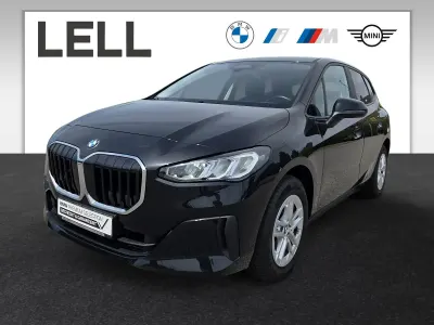 Gebraucht BMW 218 Active Tourer 150 PS (110 kW) 2023 Schwarz Van / Kleinbus