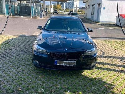 BMW 528