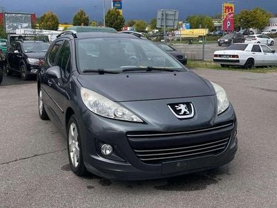 Grau Gebraucht 2010 Peugeot 207 Outdoor Outdoor Kombi | 3.000 €