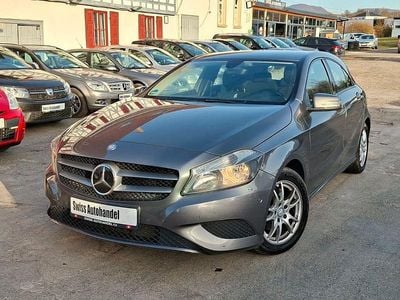 Gebraucht Mercedes A180 109 PS (80 kW) 2013 Grau Limousine