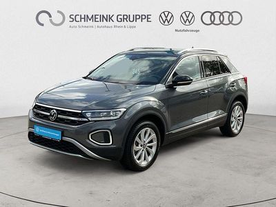 Second-hand VW T-Roc Style 150 CP (110 kW) 2024 Gri SUV