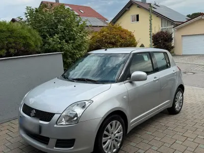 Gebraucht Suzuki Swift 92 PS (67 kW) 2009 Silber Kleinwagen