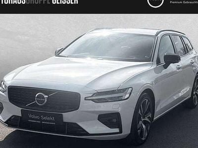 Gebraucht Volvo V60 Plus 197 PS (144 kW) 2025 Weiß Kombi
