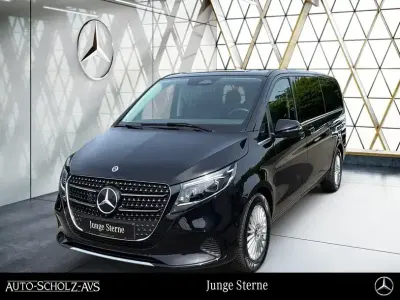 Gebraucht Mercedes V300 237 PS (174 kW) 2025 Obsidianschwarz metallic Van / Kleinbus