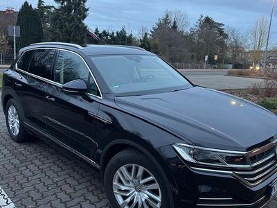 Gebraucht VW Touareg 231 PS (169 kW) 2019 Schwarz SUV