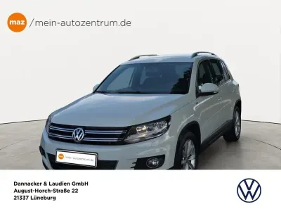 Gebraucht VW Tiguan LOUNGE 122 PS (89 kW) 2015 Pure white SUV
