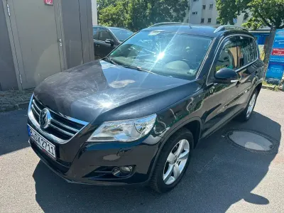 Gebraucht VW Tiguan Sportline 170 PS (125 kW) 2010 Schwarz SUV