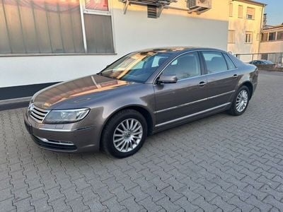 VW Phaeton