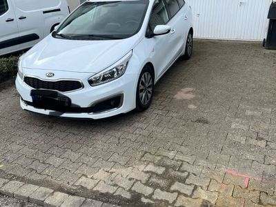 gebraucht Kia Ceed Sportswagon 1.4 CVVT Dream-Team Editio...