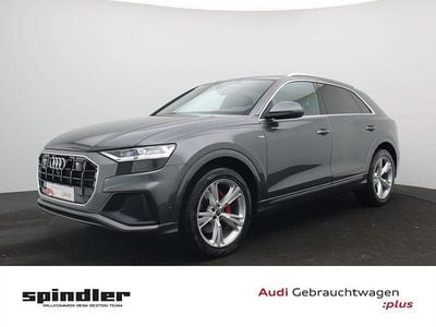 Second-hand Audi Q8 S-Line 231 CP (169 kW) 2023 Gri SUV
