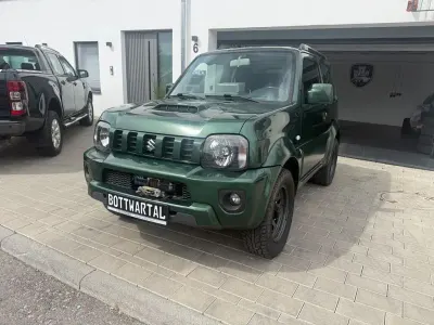 Usata Suzuki Jimny Ranger Style 86 CV (63 kW) 2013 Verde SUV