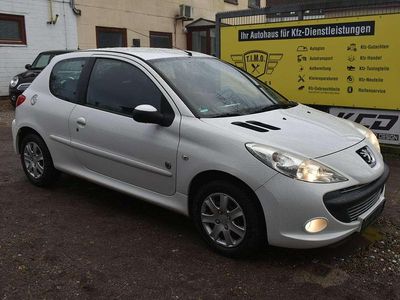 Gebraucht Peugeot 206+ 60 PS (44 kW) 2012 Lack weiss banquise Kleinwagen