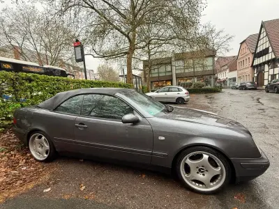 Begagnad Mercedes CLK320 Avantgarde 218 HK (160 kW) 1998 Grå Cab