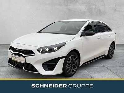 Neu Kia ProCeed GT-Line 140 PS (102 kW) 2025 White deluxe Kombi