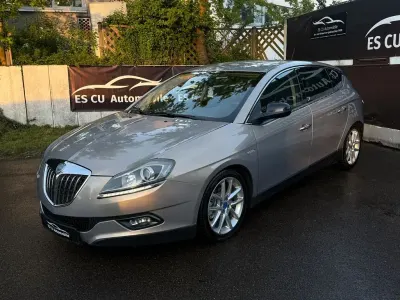 Usata Lancia Delta 120 CV (88 kW) 2009 Utilitaria
